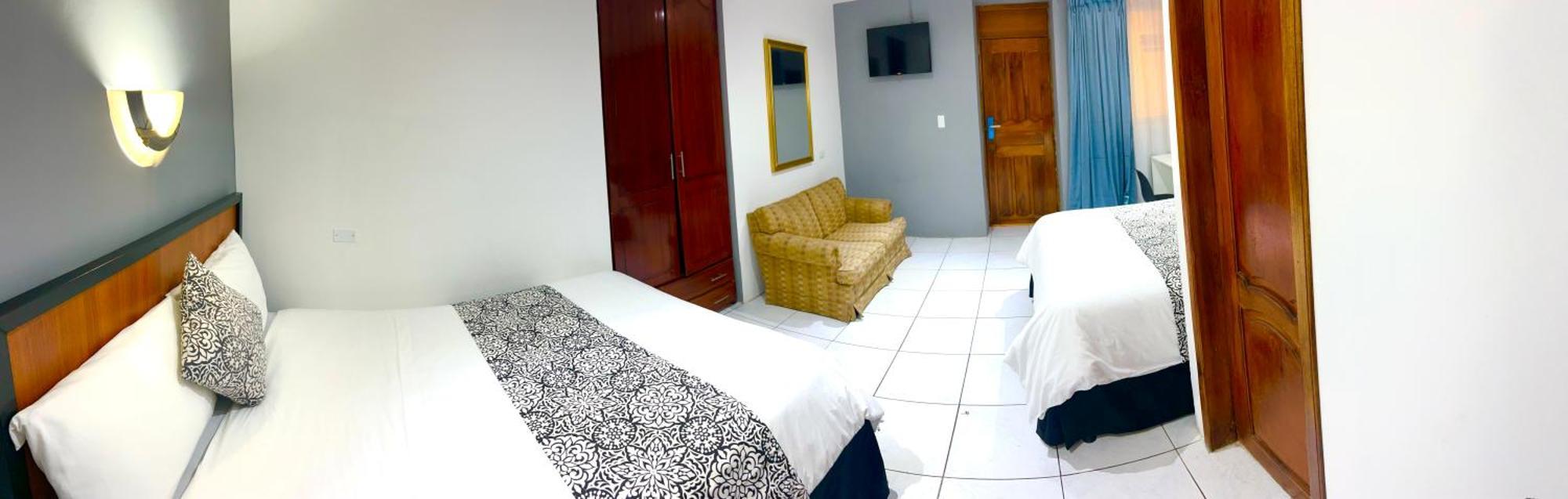 Accel Hotel La Quinta Ibarra Exterior foto